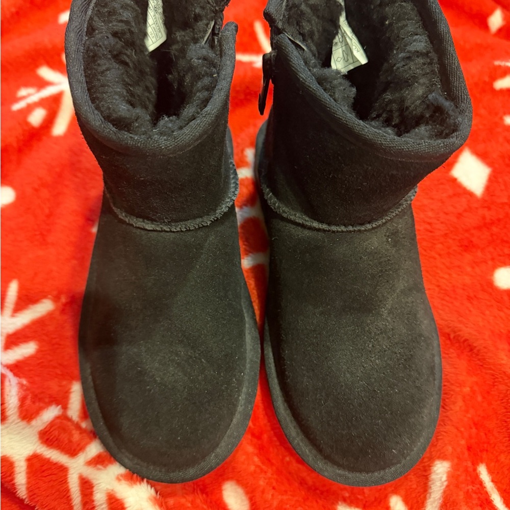 Koolaburra by Uggs Black Kids Boots